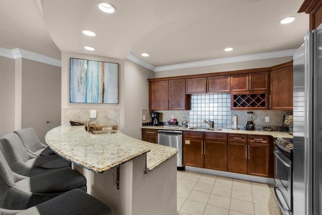 10 Harbor Boulevard, UNIT E108, Destin, FL 32541