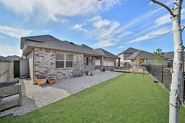 9295 Inland Leather Lane, Conroe, TX 77385