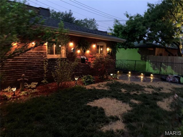 6320 Northwood Avenue 3, Clayton, MO 63105