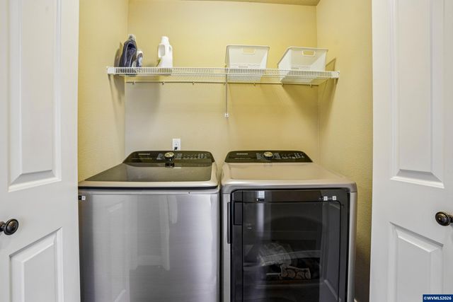 814 Crouchen St NW, Salem, OR 97304