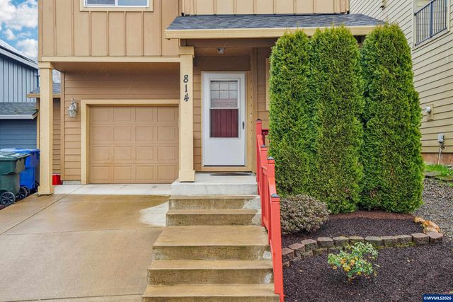814 Crouchen St NW, Salem, OR 97304