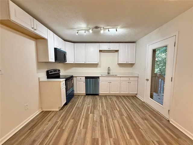 3570 Brenda Court, Douglasville, GA 30135