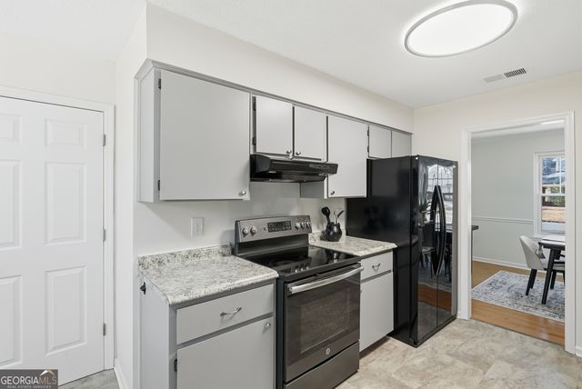 3 W Sagebrush Lane, Savannah, GA 31419