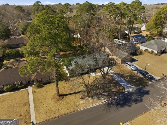 3 W Sagebrush Lane, Savannah, GA 31419