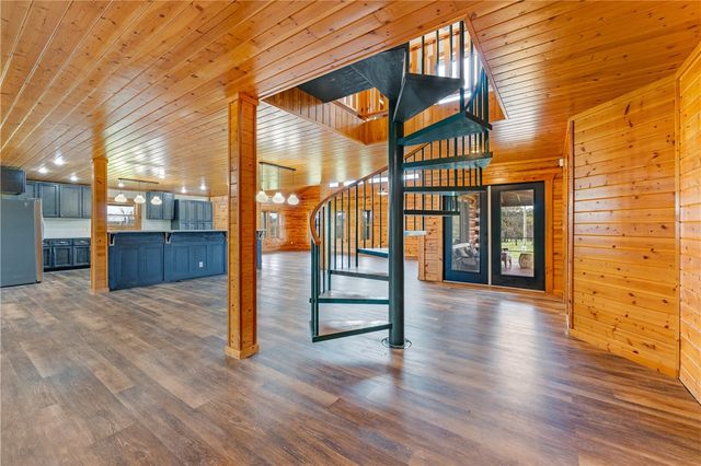 1204 County Road 215, Berryville, AR 72616