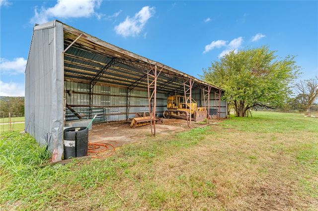 1204 County Road 215, Berryville, AR 72616