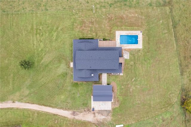 1204 County Road 215, Berryville, AR 72616