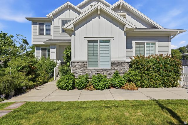 362 S 400 E, Centerville, UT 84014