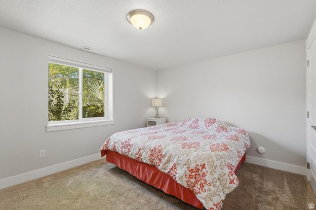 362 S 400 E, Centerville, UT 84014