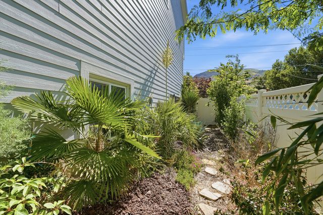 362 S 400 E, Centerville, UT 84014
