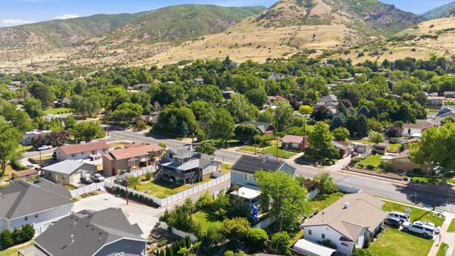 362 S 400 E, Centerville, UT 84014