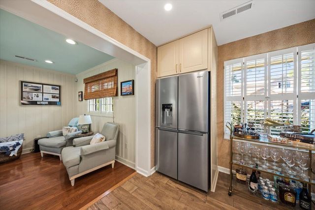 421 Mccants Drive, Mount Pleasant, SC 29464