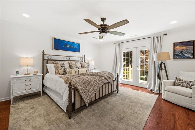 421 Mccants Drive, Mount Pleasant, SC 29464