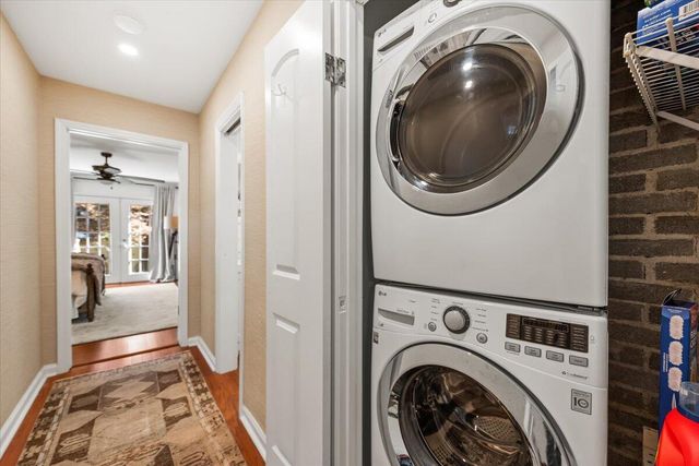 421 Mccants Drive, Mount Pleasant, SC 29464