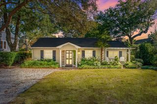 421 Mccants Drive, Mount Pleasant, SC 29464