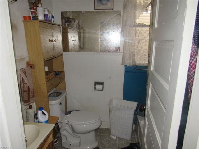 749 31st ST, Newport News, VA 23607