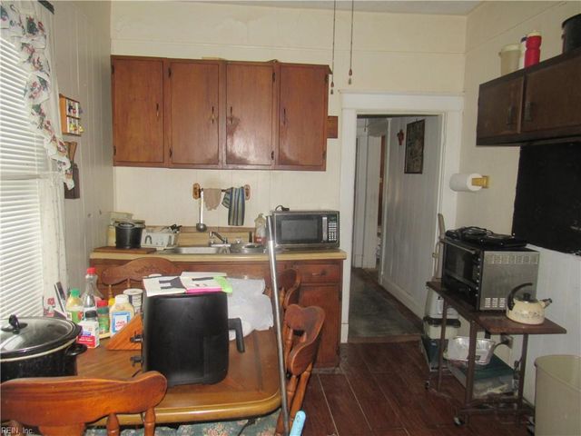 749 31st ST, Newport News, VA 23607