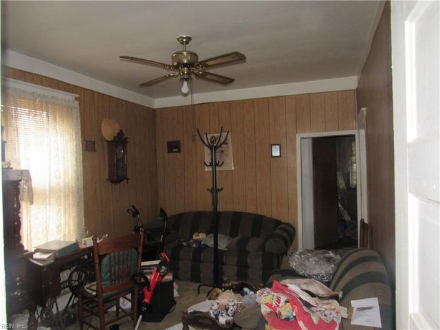 749 31st ST, Newport News, VA 23607