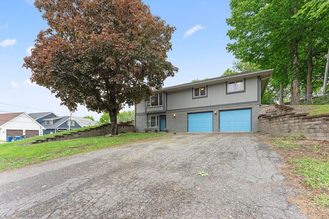 3206 Warner Lane, Mound, MN 55364