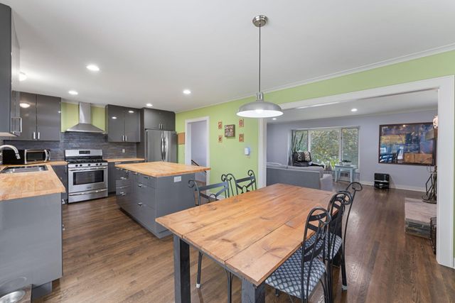3206 Warner Lane, Mound, MN 55364
