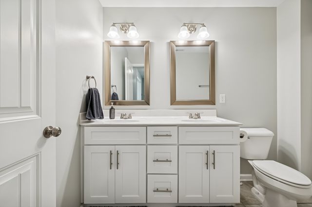 1703 Villa Cir, Lebanon, TN 37090