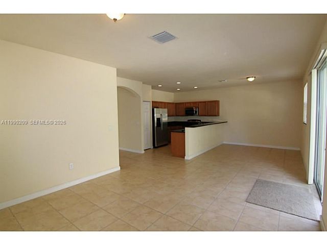 11277 NW 44th Ter, Doral, FL 33178