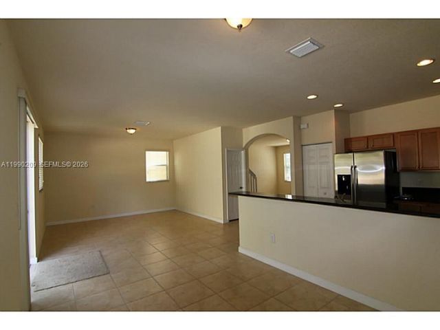 11277 NW 44th Ter, Doral, FL 33178