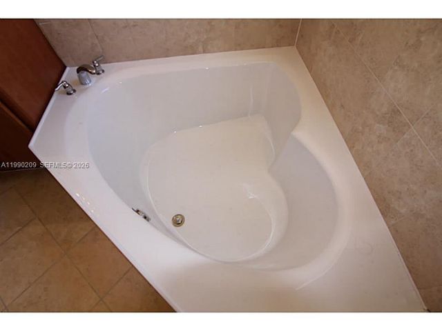 11277 NW 44th Ter, Doral, FL 33178