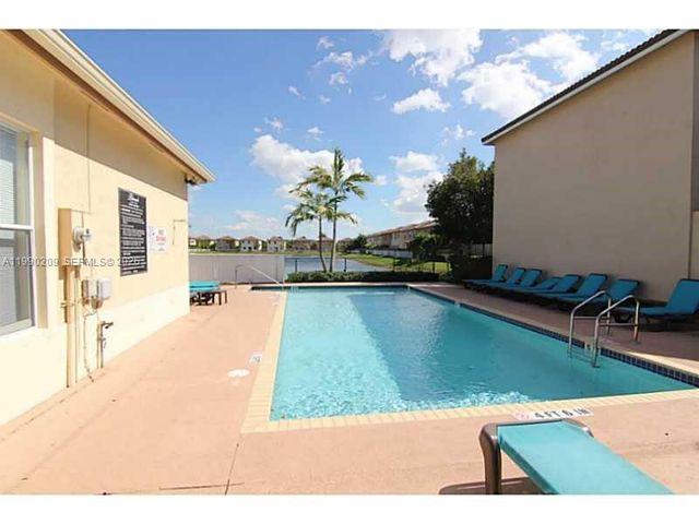 11277 NW 44th Ter, Doral, FL 33178