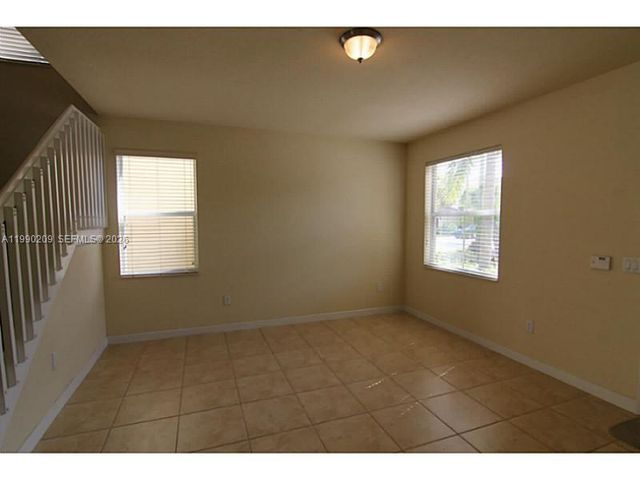 11277 NW 44th Ter, Doral, FL 33178