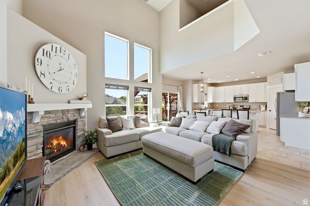 57 E BEACON DR, Saratoga Springs, UT 84045