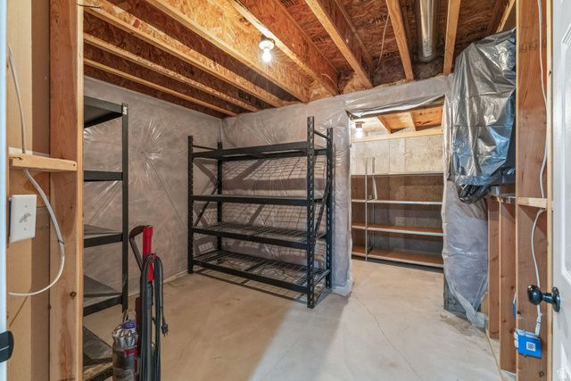 57 E BEACON DR, Saratoga Springs, UT 84045