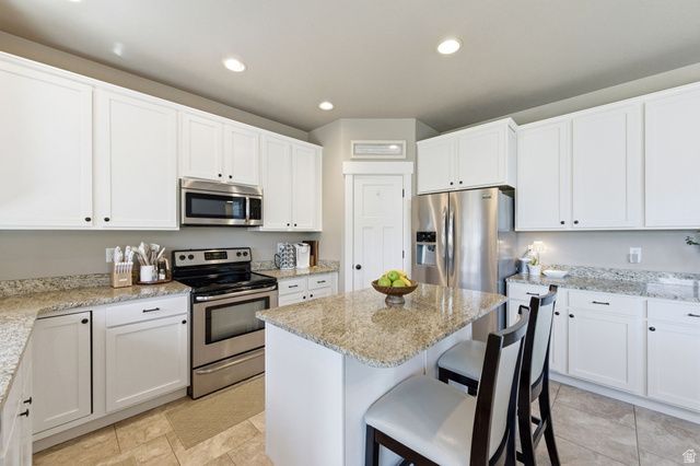 57 E BEACON DR, Saratoga Springs, UT 84045