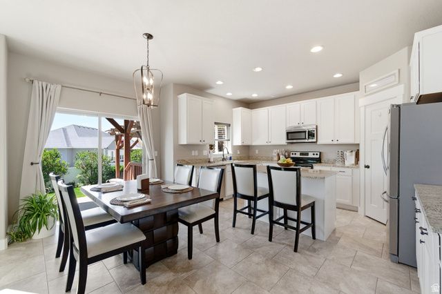 57 E BEACON DR, Saratoga Springs, UT 84045