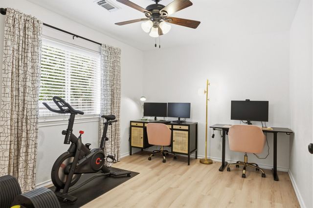 9003 Mountain Mist LN, Round Rock, TX 78681