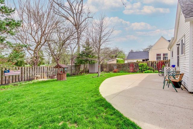 40420 102nd STREET, Genoa City, WI 53128