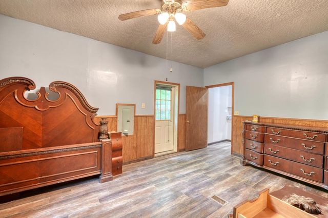 1066 Ridge Road, Hiawassee, GA 30546