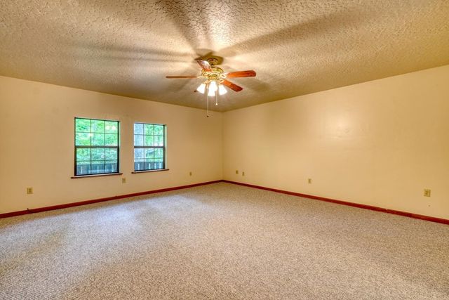 1066 Ridge Road, Hiawassee, GA 30546
