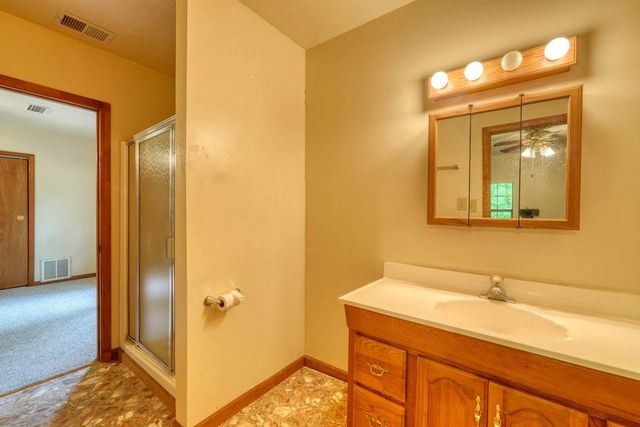 1066 Ridge Road, Hiawassee, GA 30546