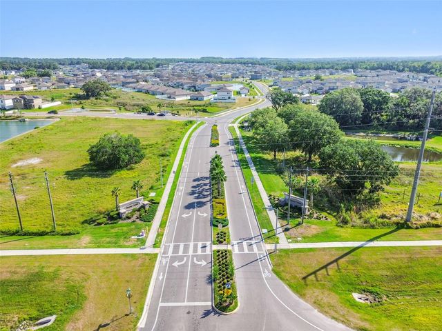 35271 CRESCENT CREEK DRIVE, Zephyrhills, FL 33541