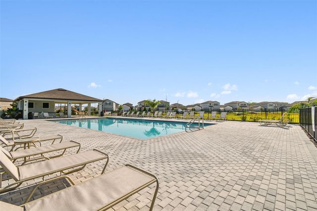 35271 CRESCENT CREEK DRIVE, Zephyrhills, FL 33541