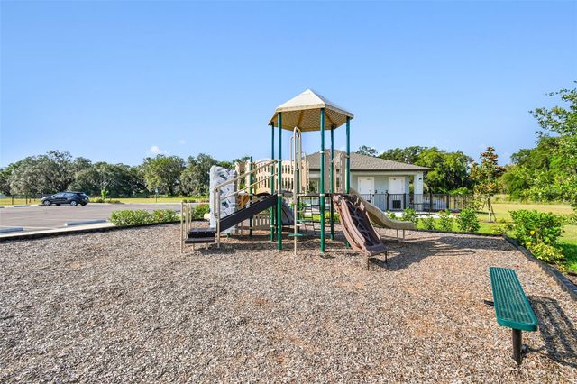 35271 CRESCENT CREEK DRIVE, Zephyrhills, FL 33541