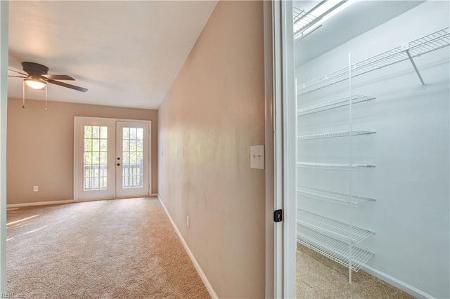 740 S Lake CIR, Chesapeake, VA 23322