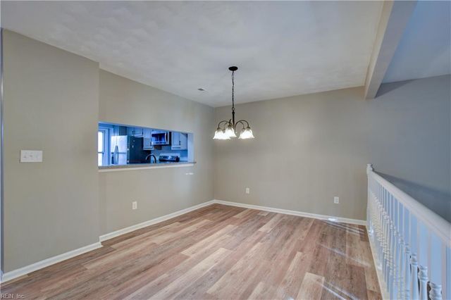 740 S Lake CIR, Chesapeake, VA 23322