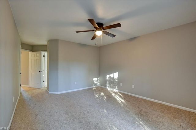 740 S Lake CIR, Chesapeake, VA 23322