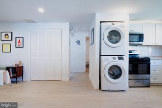 2423 ALMA RD, Baltimore, MD 21227
