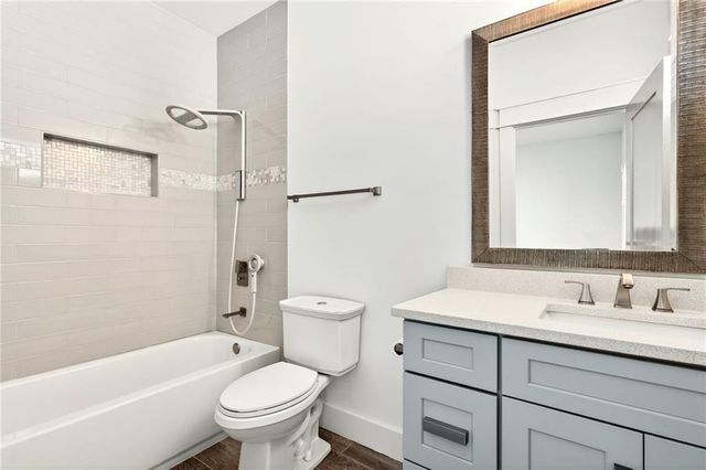 5989 Kenn Manor Way, Norcross, GA 30071