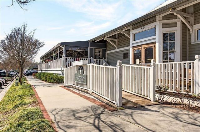 5989 Kenn Manor Way, Norcross, GA 30071