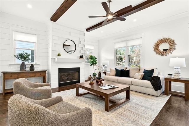 5989 Kenn Manor Way, Norcross, GA 30071