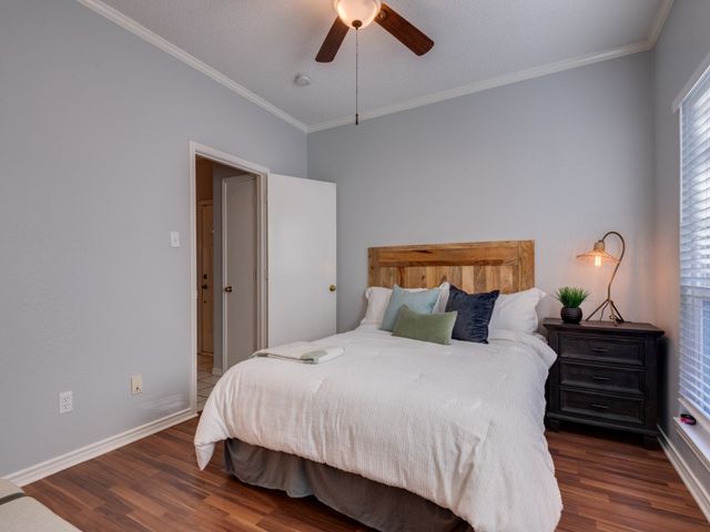 1609 Marsh Lane 110, Carrollton, TX 75006